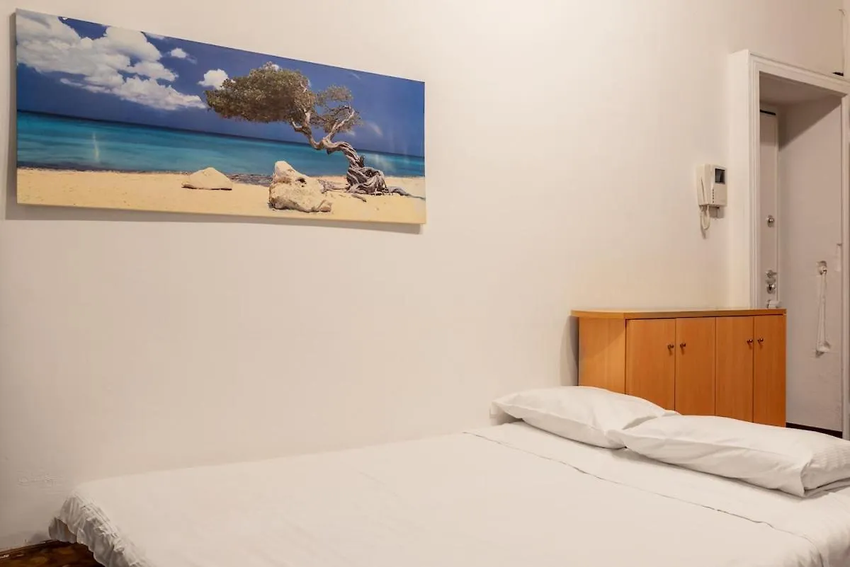 Apartment Fiamma20 Appartamento In Tricolore Milan